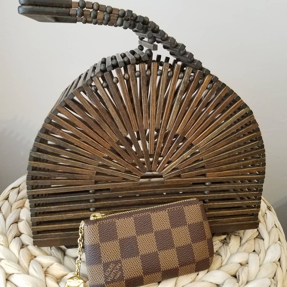 Meet your Posher, happygoluxey